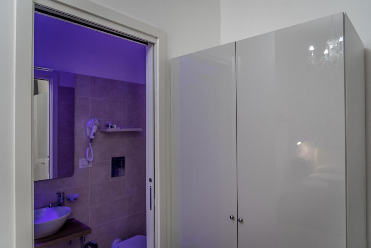 Inside Roma Rooms Екстер'єр фото
