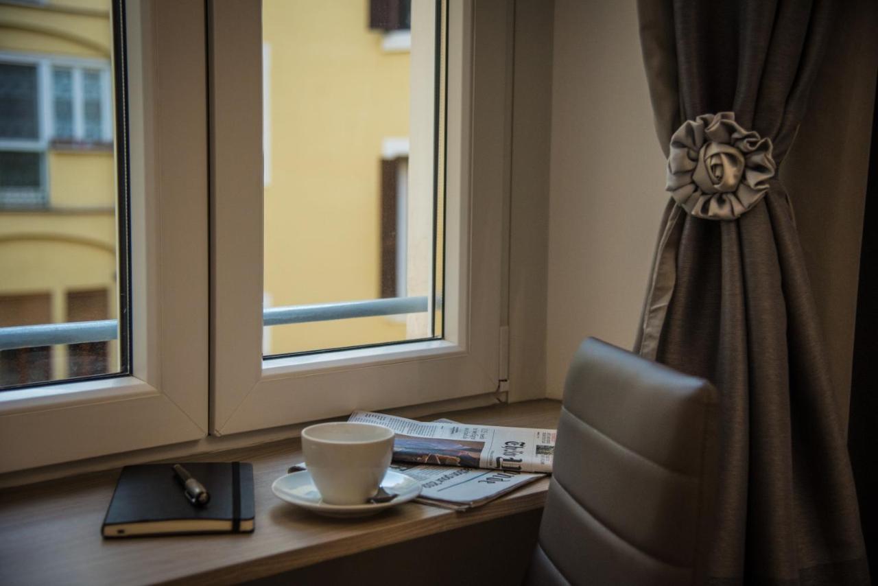 Inside Roma Rooms Екстер'єр фото